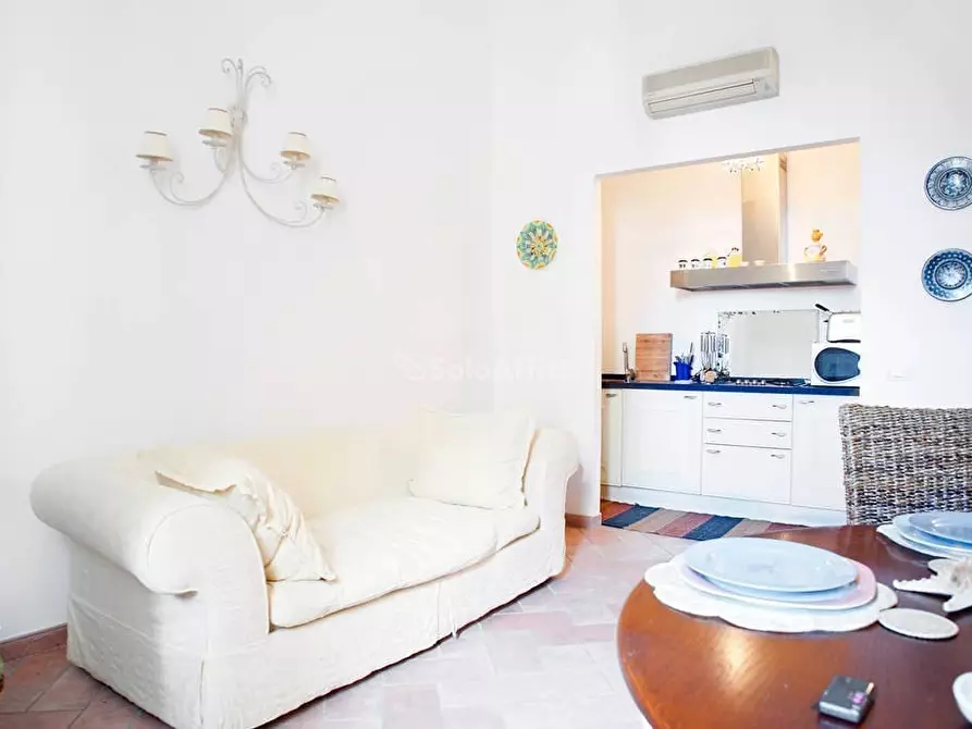 Immagine 6 di Villa in affitto  a Livorno