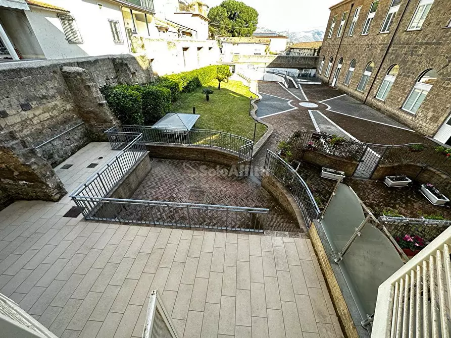 Immagine 9 di Trilocale in affitto  in Via delle Ferriere 20 a Caserta