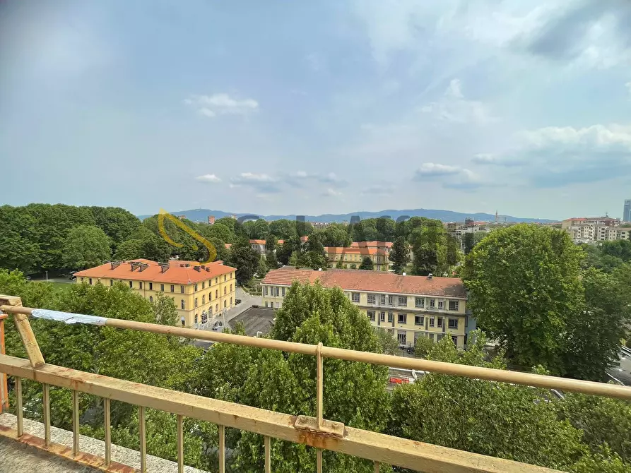 Immagine 25 di Attico in affitto  in Corso Svizzera a Torino