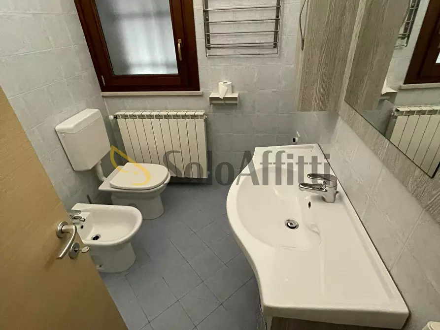 Immagine 8 di Bilocale in affitto  in Via Ex Combattenti 3 a Chiusa Di San Michele