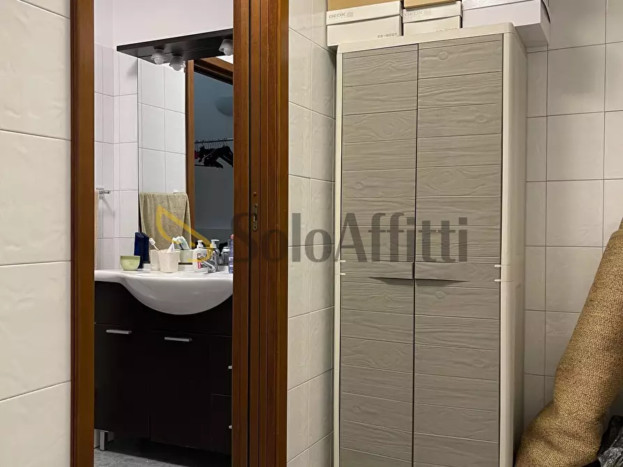 Immagine 15 di Bilocale in affitto  a Gallarate