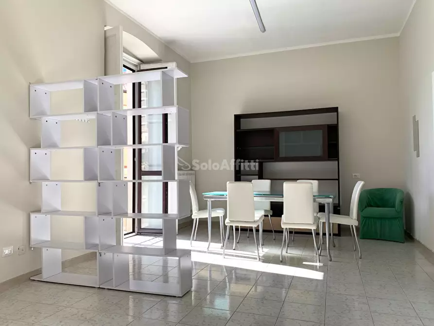 Immagine 2 di Trilocale in affitto  a Catanzaro