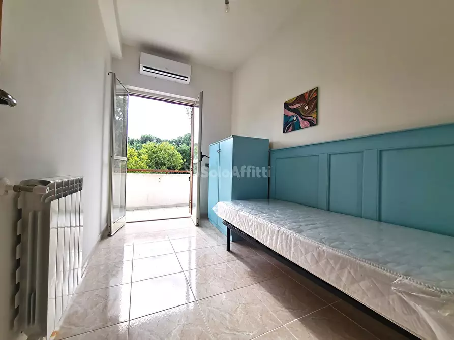 Immagine 10 di Stanza singola in affitto  a Catanzaro