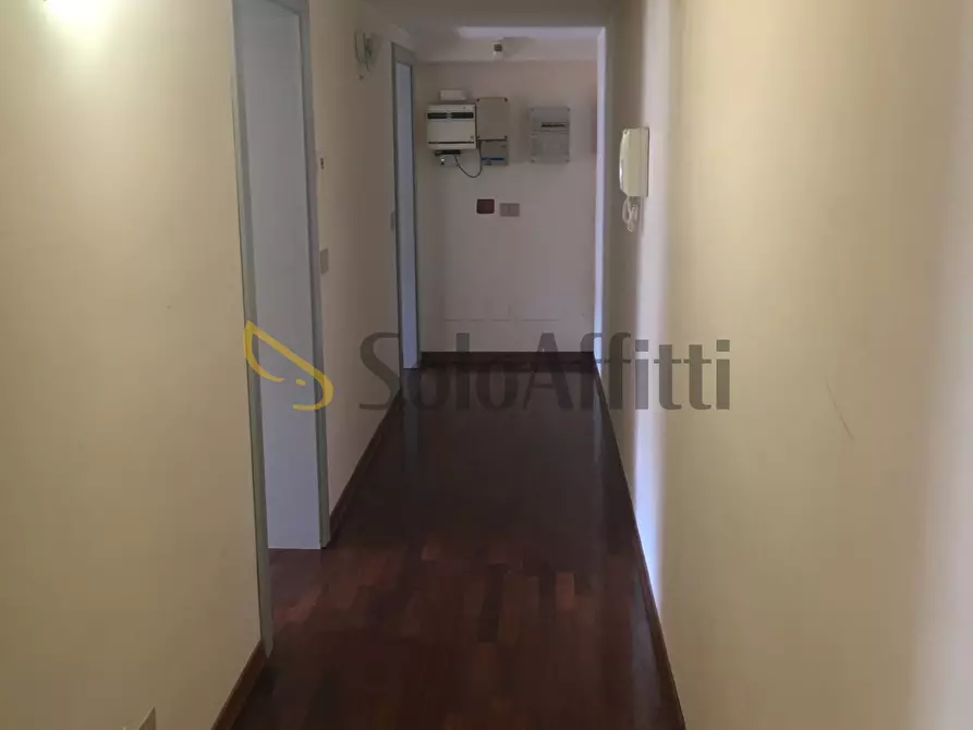 Immagine 24 di Appartamento in affitto  a Catania