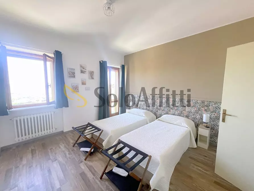 Immagine 8 di Trilocale in affitto  a Osimo
