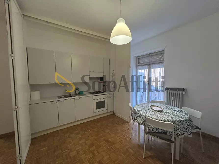 Immagine 9 di Quadrilocale in affitto  in Via Filadelfia 50 a Torino