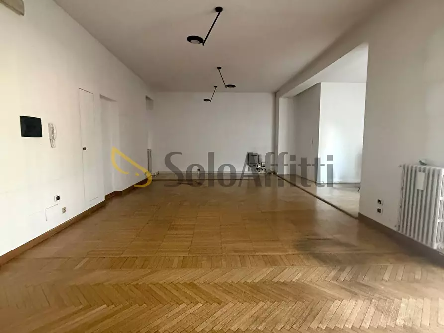 Immagine 3 di Ufficio in affitto  in Corso Giacomo Matteotti 68 a Seregno