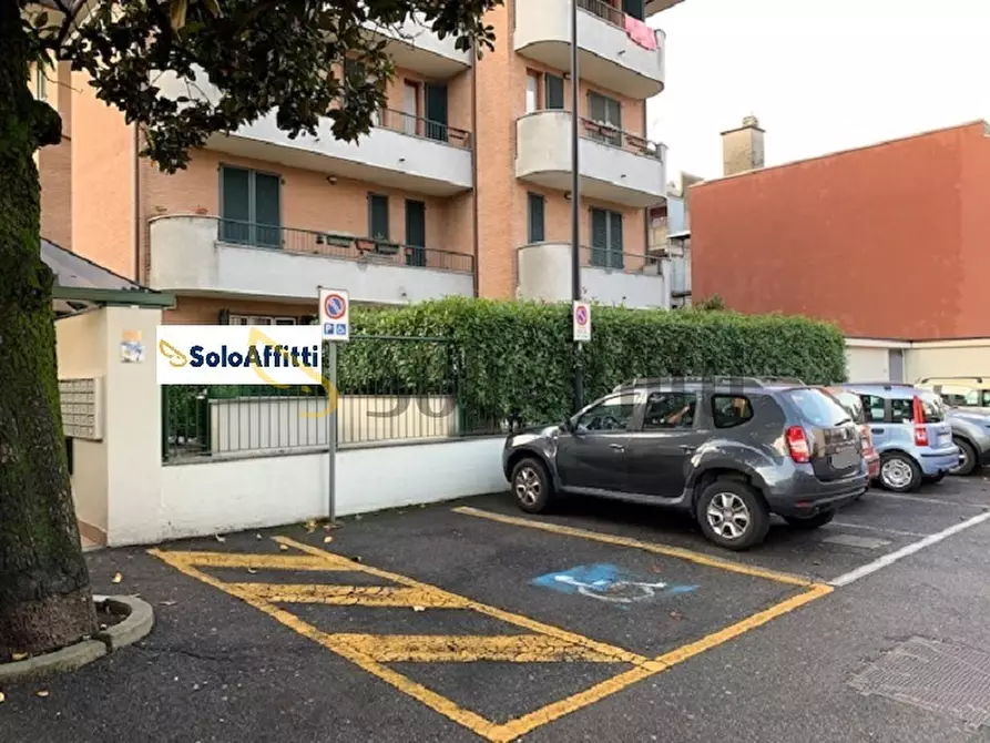 Immagine 20 di Trilocale in affitto  in Via Montello 7 a Bovisio-Masciago
