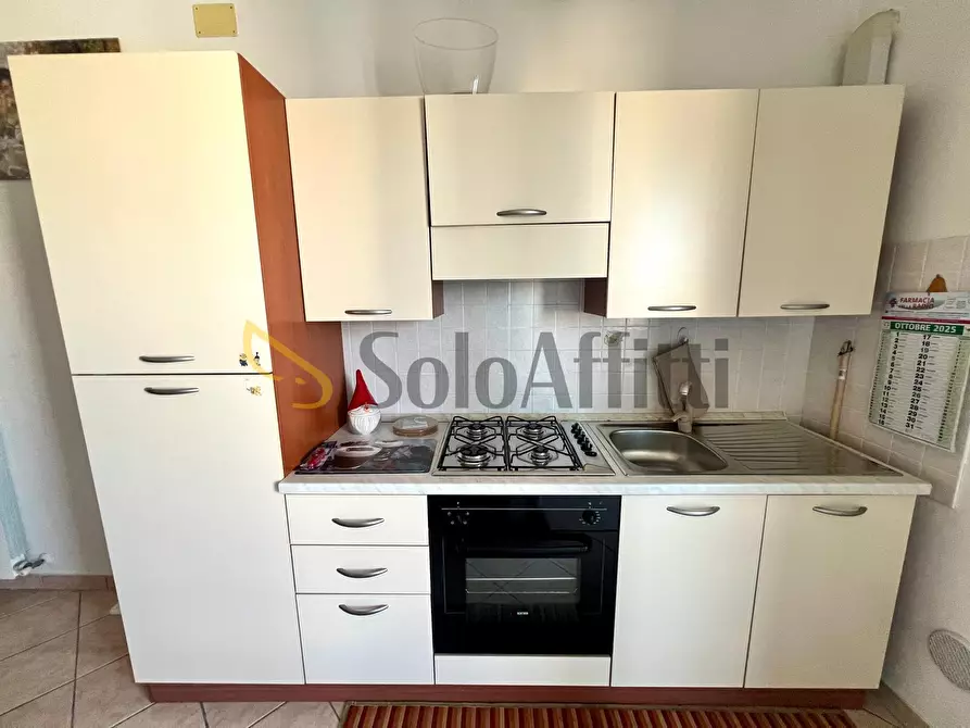 Immagine 3 di Bilocale in affitto  in Via Ercole Falò 6 a Alba Adriatica