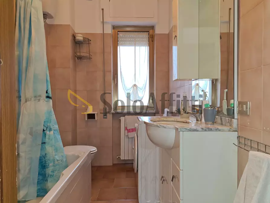 Immagine 13 di Stanza singola in affitto  a Catanzaro