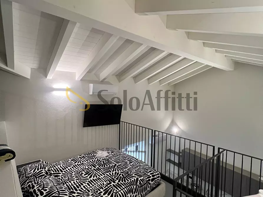 Immagine 7 di Bilocale in affitto  a Seregno