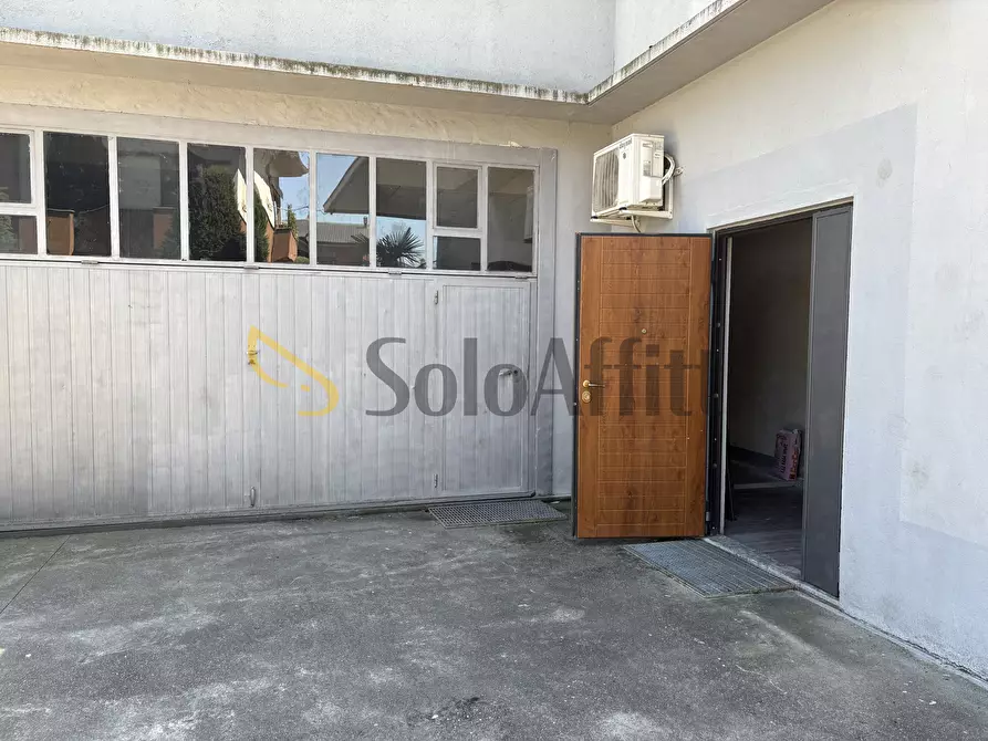 Immagine 1 di Attività artigianale in affitto  in Via Sicilia 26 a Magnago