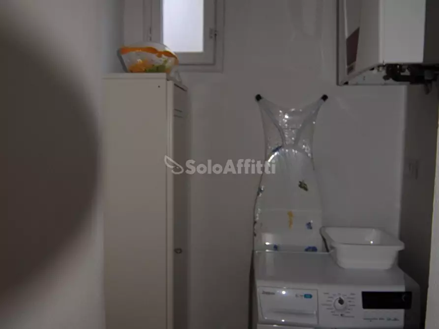 Immagine 5 di Trilocale in affitto  a Livorno