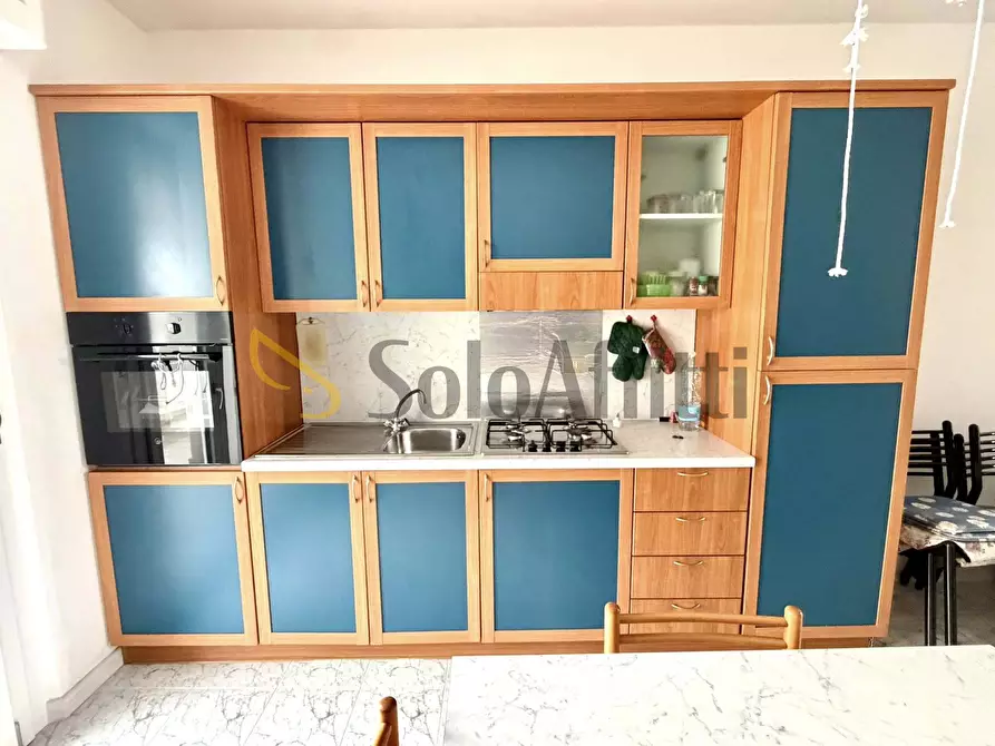 Immagine 4 di Trilocale in affitto  in Via dei Piceni 7 a Martinsicuro