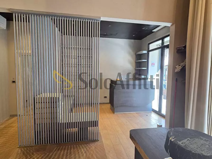 Immagine 14 di Attività commerciale in affitto  in Corso Re Umberto 46 a Torino