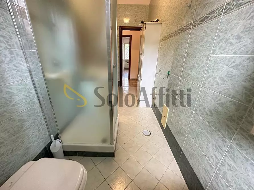 Immagine 16 di Stanza singola in affitto  in Via Ferrarecce a Caserta