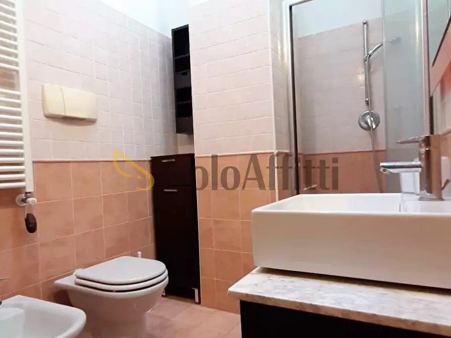 Immagine 12 di Bilocale in affitto  in Via Guglielmo Marconi a Sesto San Giovanni