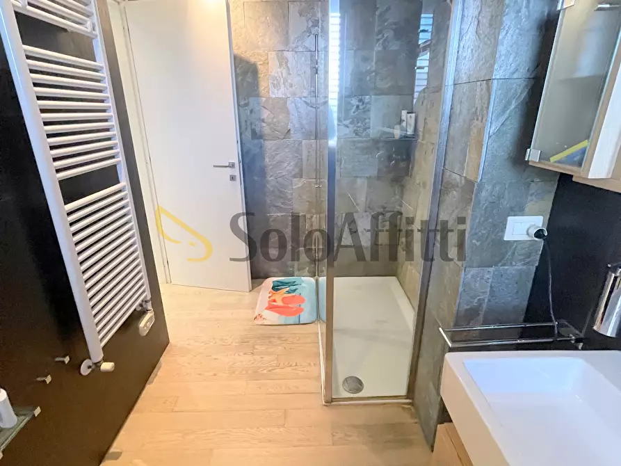 Immagine 14 di Bilocale in affitto  a Osimo