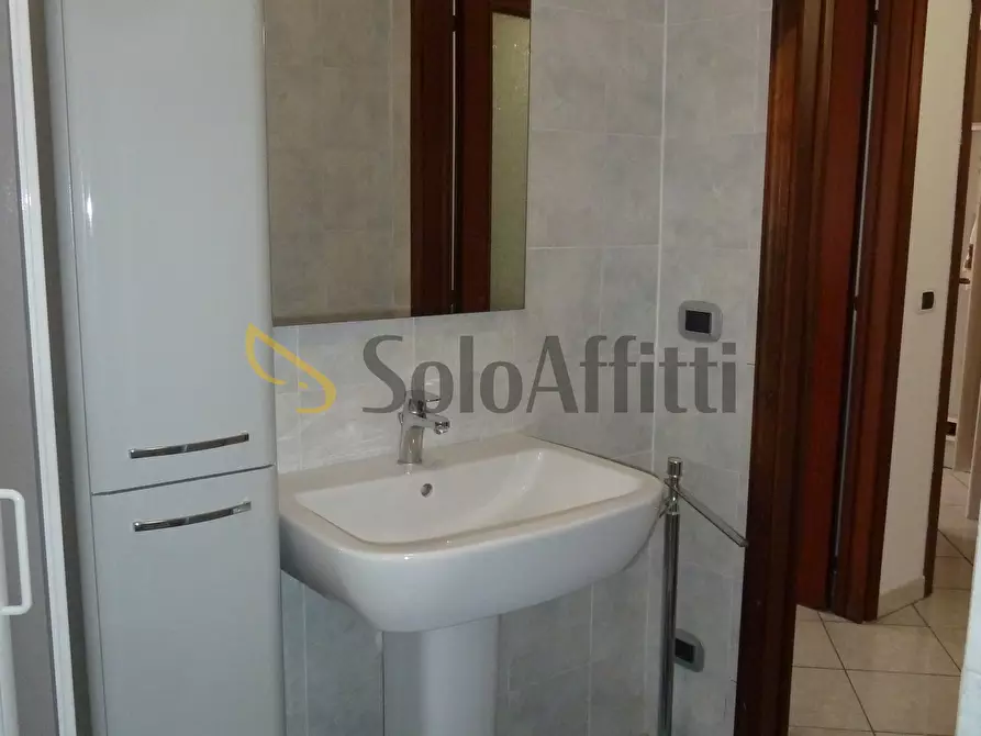 Immagine 17 di Trilocale in affitto  in Via Giovanni Pascoli 12 a San Remo