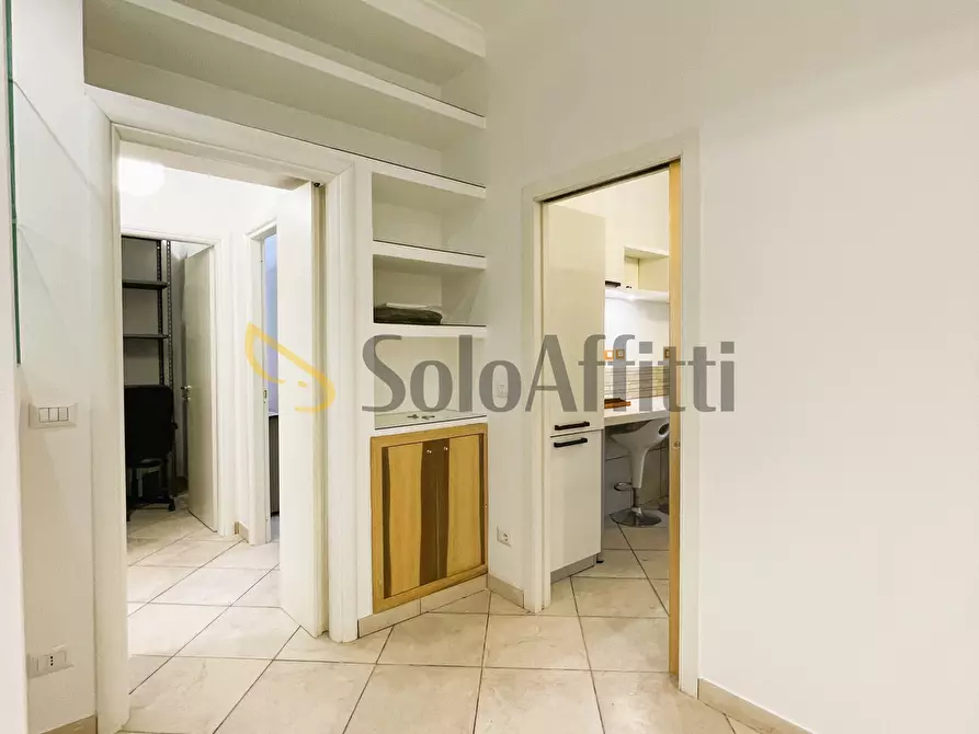 Immagine 9 di Bilocale in affitto  in Via di Val Tellina 110 a Roma