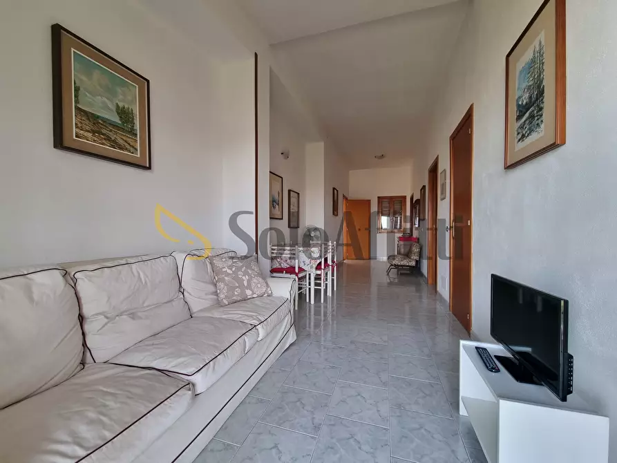 Immagine 3 di Trilocale in affitto  a Montauro