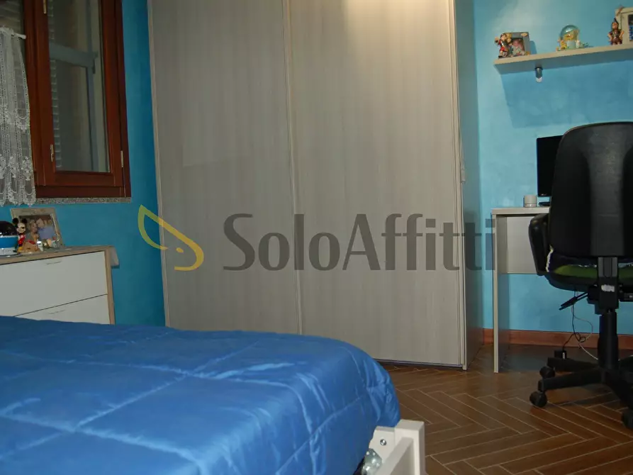 Immagine 12 di Trilocale in affitto  in Via Mottola 14 a Roma