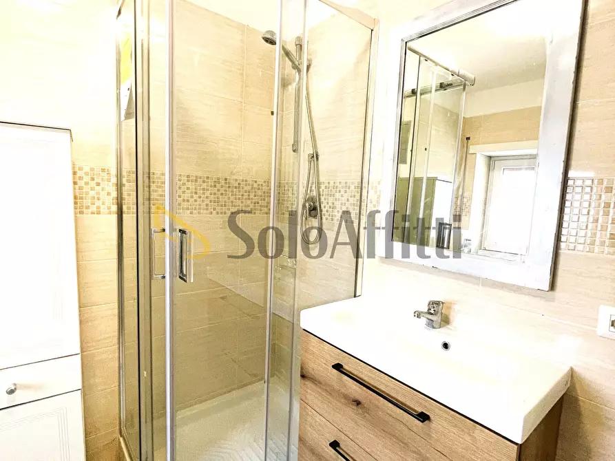 Immagine 21 di Stanza singola in affitto  in via Pian Due Torri 43 a Roma