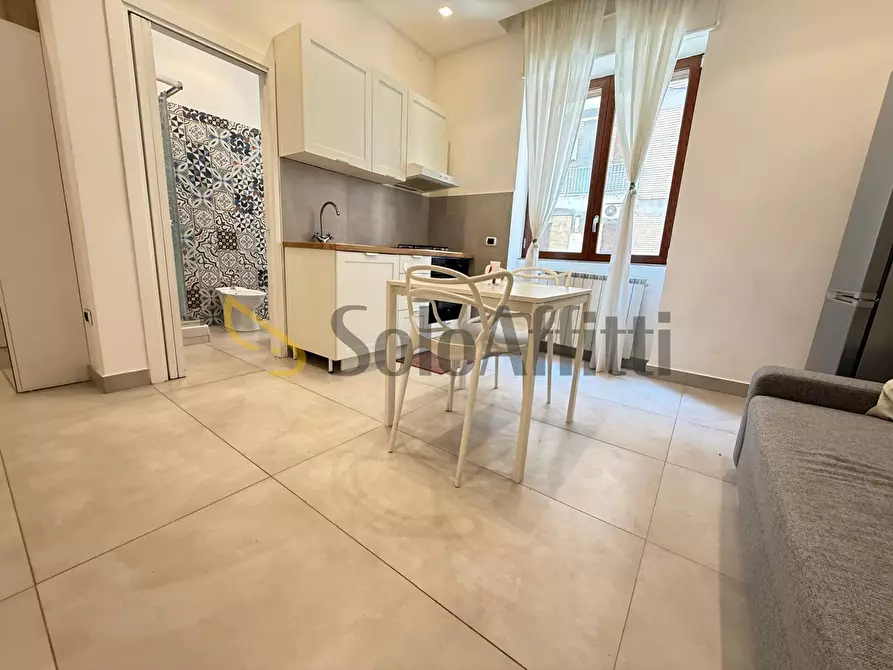 Immagine 3 di Bilocale in affitto  in Corso Trieste 214 a Caserta