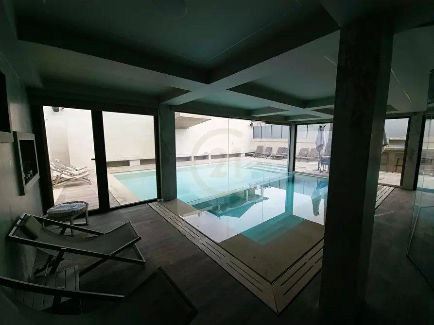 Immagine 35 di Villa in vendita  a Mascalucia