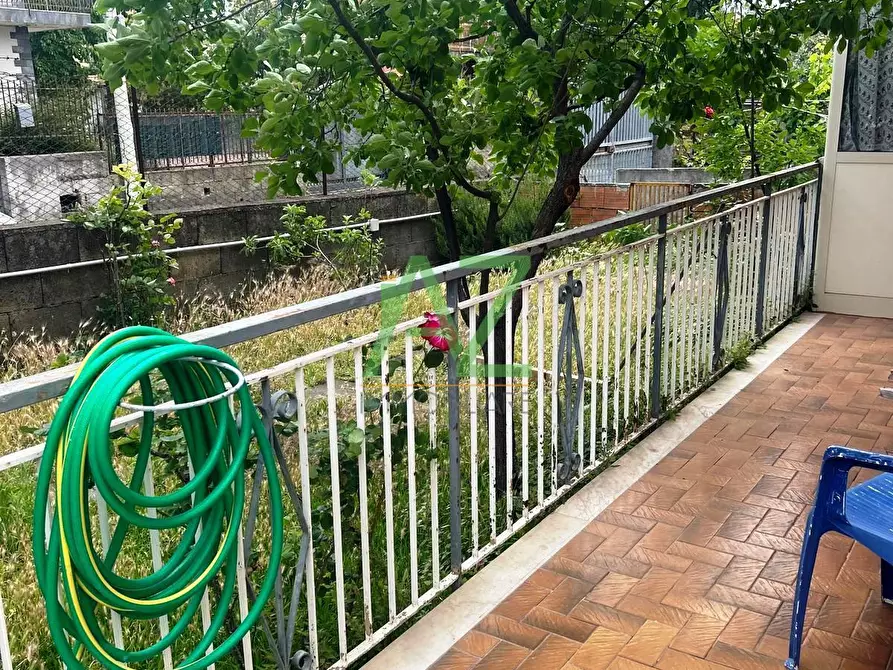 Immagine 10 di Casa indipendente in vendita  a Mascalucia