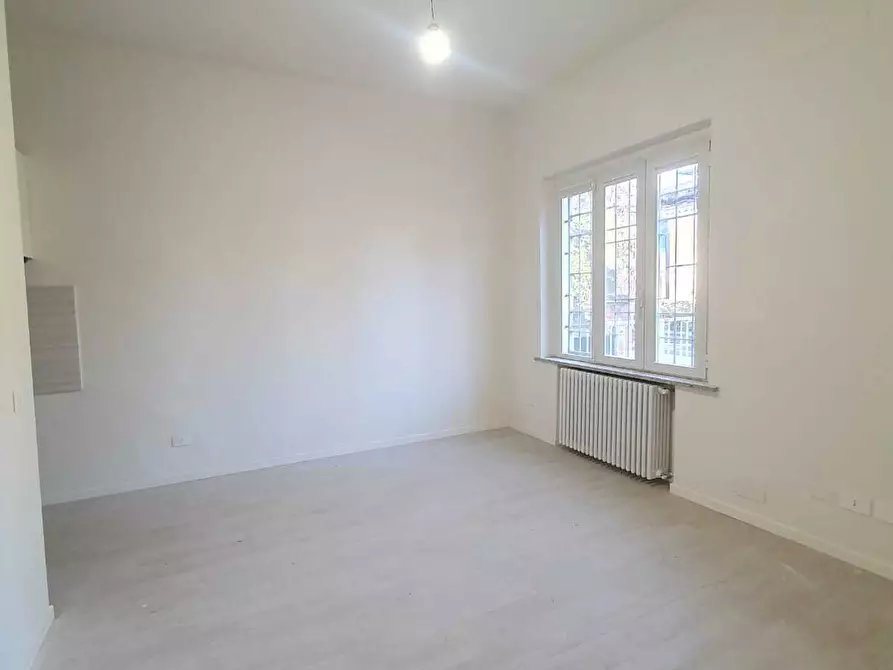 Immagine 3 di Trilocale in vendita  in via solari 25 a Parma