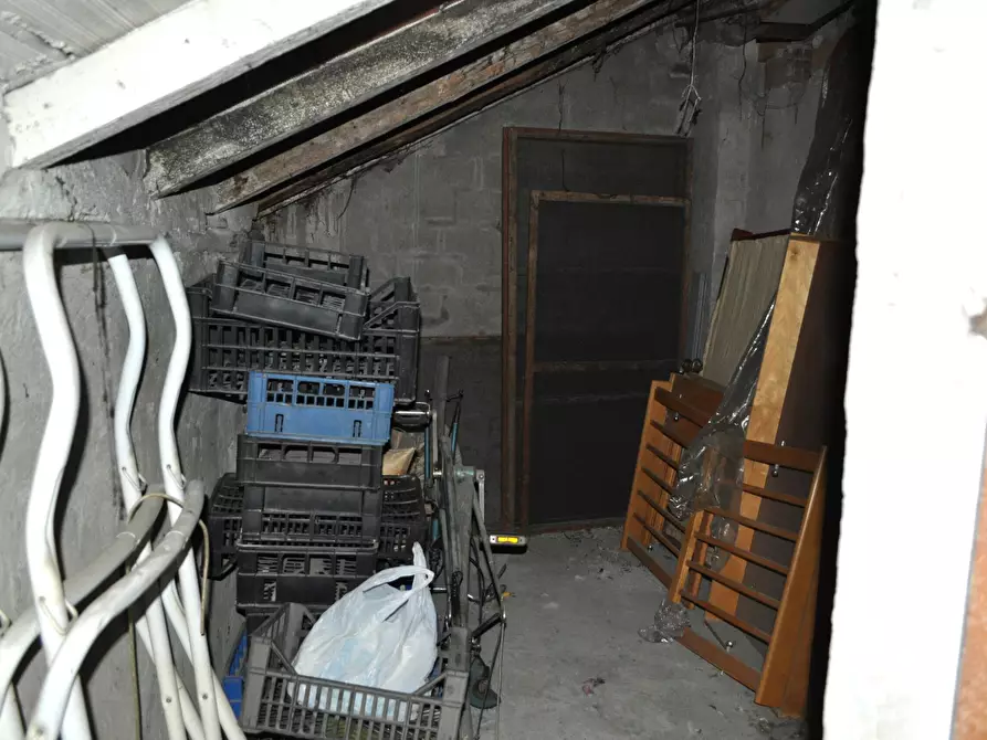 Immagine 22 di Quadrilocale in vendita  in BORGO SORGO 12 a Parma