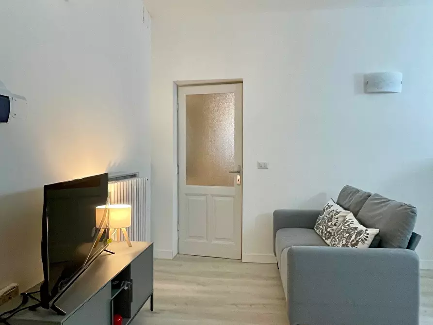 Immagine 3 di Bilocale in affitto  in STRADA AURELIO SAFFI 12 a Parma