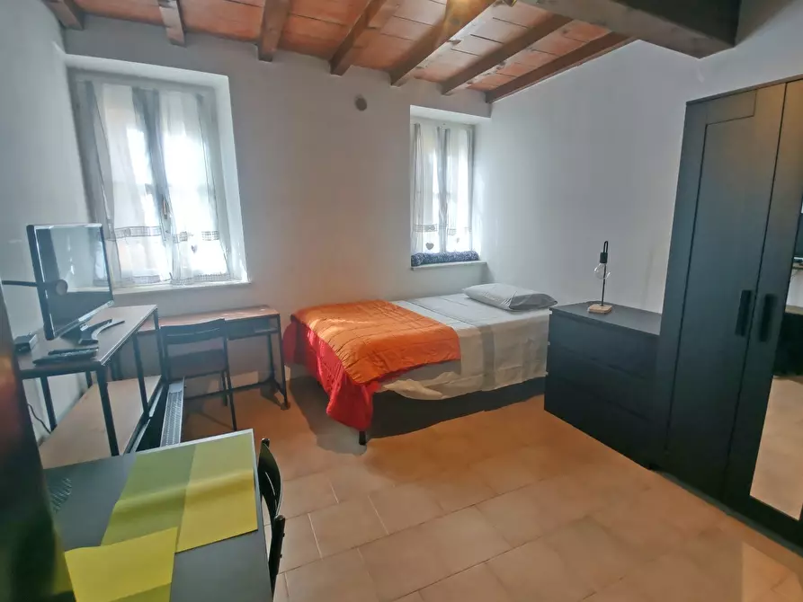 Immagine 12 di Palazzo in vendita  in Strada XX Settembre a Parma