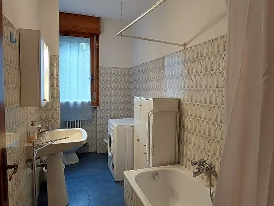 Immagine 17 di Quadrilocale in affitto  a Parma