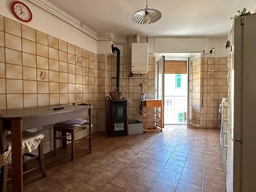 Immagine 1 di Porzione di casa in vendita  in Via Riva D'Armi a Brugnato