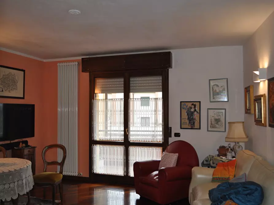 Immagine 6 di Trilocale in vendita  in Via Ulivi 24 a Collecchio