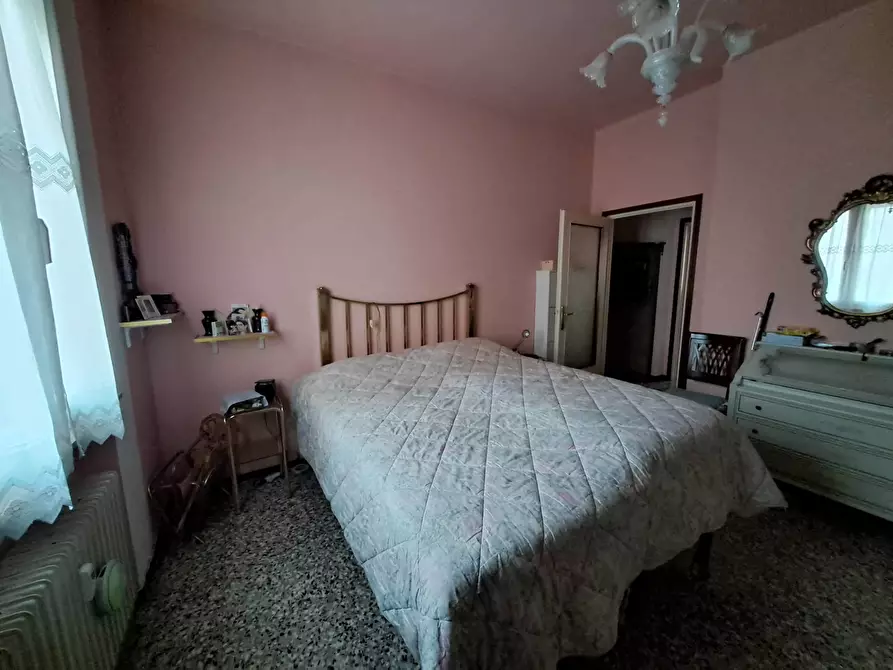 Immagine 15 di Trilocale in vendita  in Via Giorgio Compiani a Parma