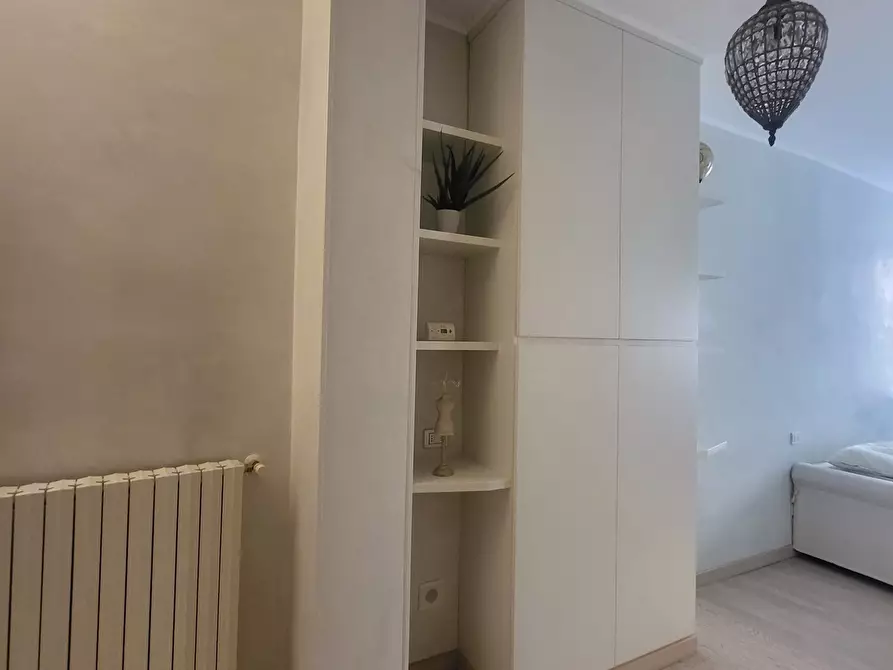 Immagine 17 di Loft/Open space in affitto  in Strada Luigi Carlo Farini 76 a Parma