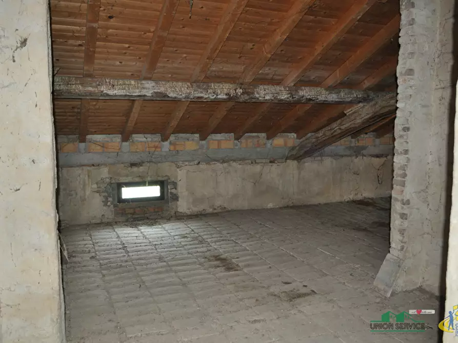 Immagine 44 di Rustico / casale in vendita  in Frazione Borgonovo 29 a Sissa Trecasali