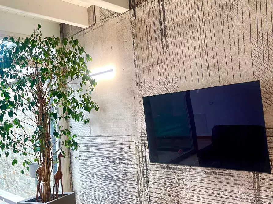 Immagine 4 di Porzione di casa in vendita  in Via Bettino Ricasoli a Parma