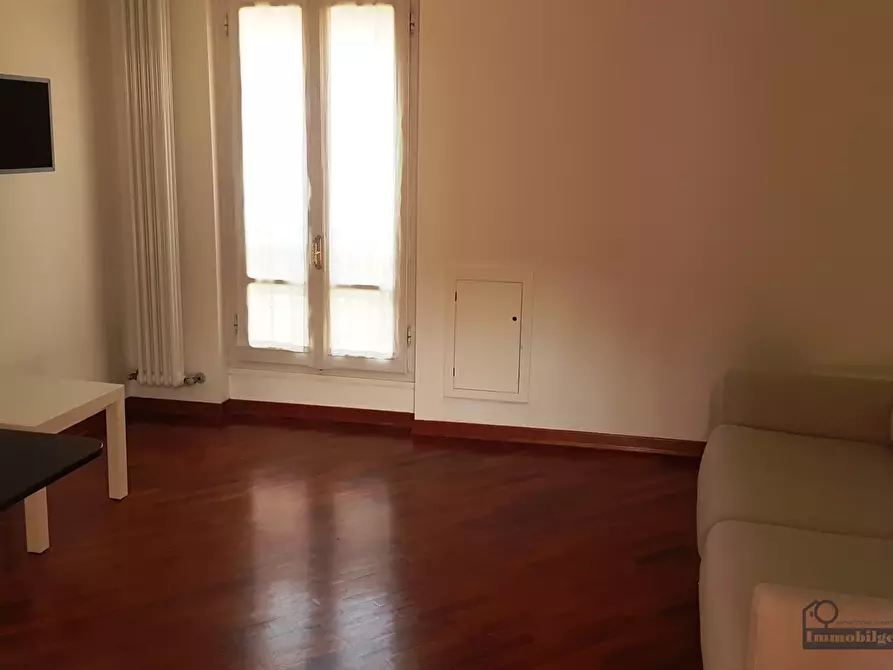 Immagine 15 di Trilocale in affitto  in Borgo Schizzati 17 a Parma