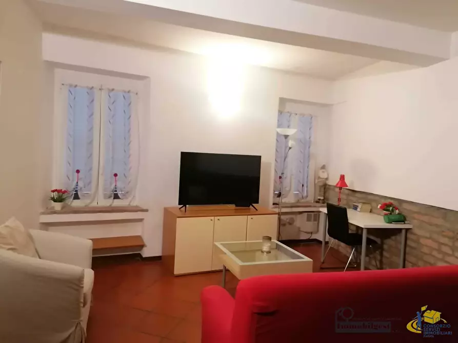 Immagine 1 di Bilocale in affitto  in Borgo Regale 19 a Parma