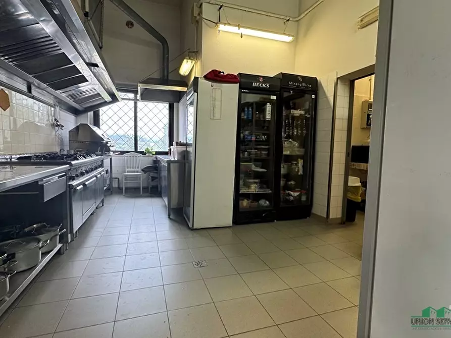 Immagine 27 di Bar / Ristorante in vendita  in Via La Spezia 32 a Collecchio