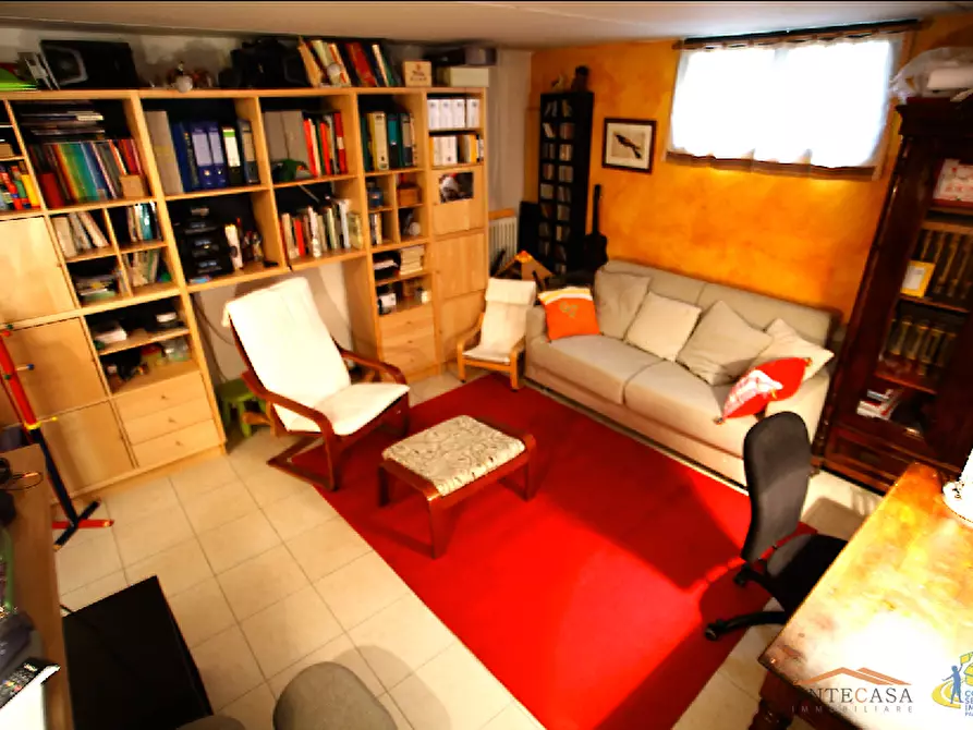 Immagine 4 di Quadrilocale in vendita  a Parma