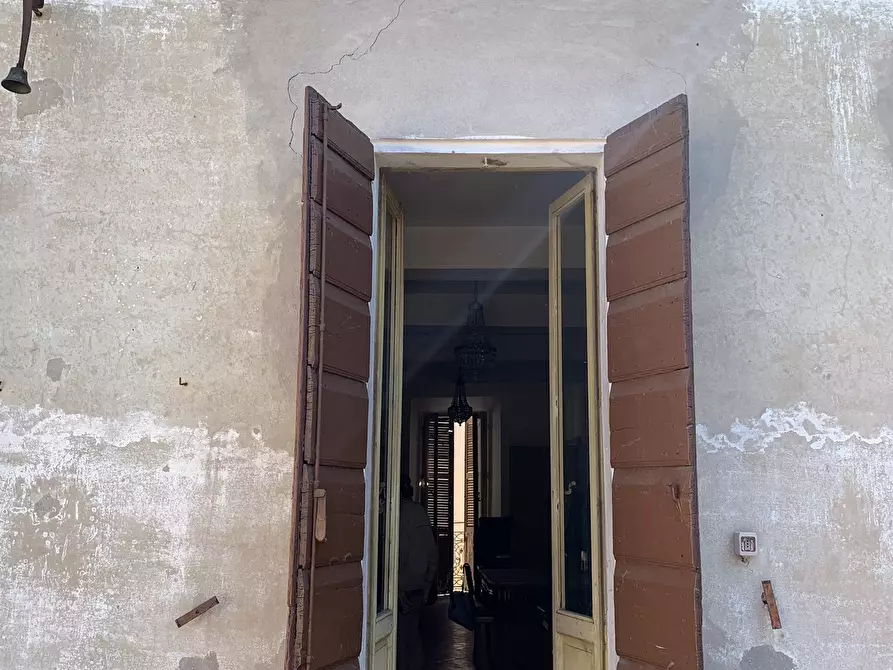 Immagine 12 di Palazzo in vendita  a Viadana