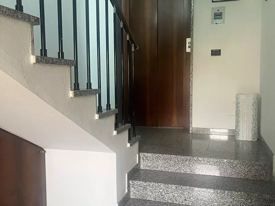 Immagine 18 di Attività artigianale in vendita  in Strada Martinella a Parma