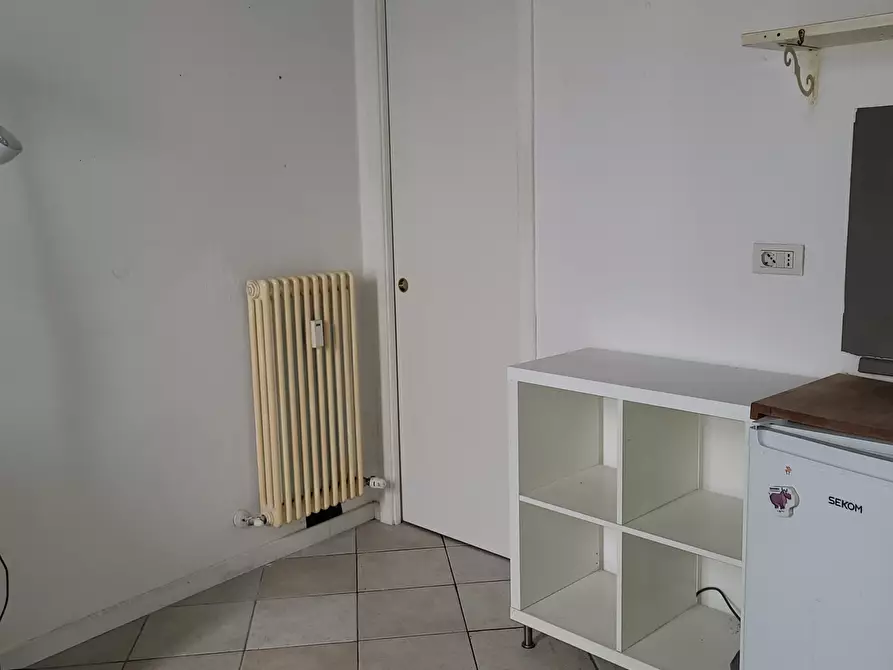 Immagine 25 di Monolocale in vendita  in Borgo della Posta 23 a Parma