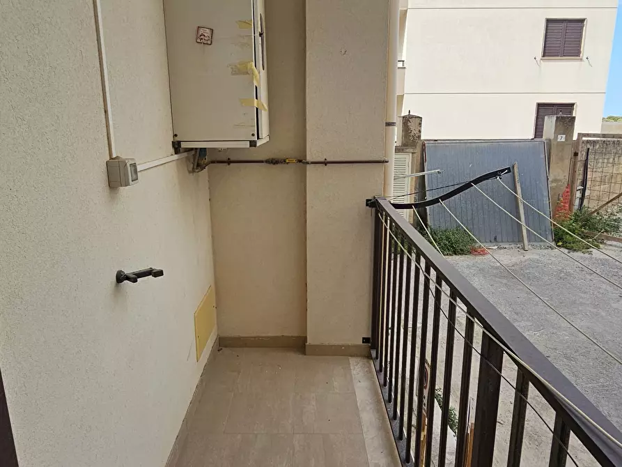 Immagine 10 di Appartamento in vendita  in Via Enrico Berlinguer a Scicli