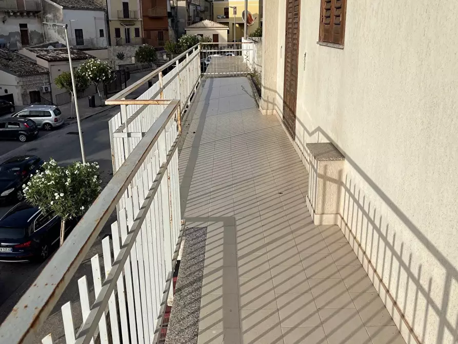 Immagine 10 di Appartamento in vendita  a Modica